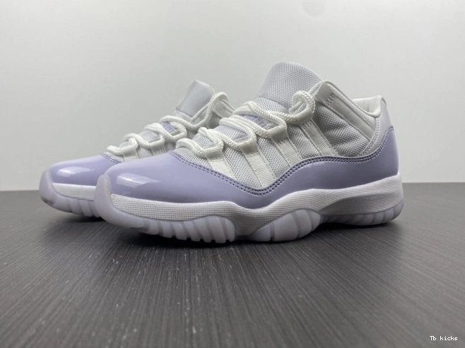 Rep TBK AH7860-101 Air Pure WMNS Violet Jordan Low 11 0801